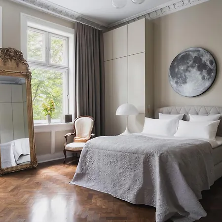 Ba61 - Lux 4 Bedrooms, 260 Sqm, 2 Balconies, Free Parking