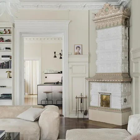 Ba61 - Lux 4 Bedrooms, 260 Sqm, 2 Balconies, Free Parking