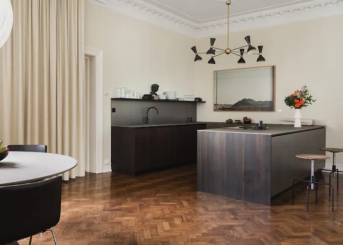 公寓 Ba61 - Lux 4 Bedrooms, 260 Sqm, 2 Balconies, Free Parking