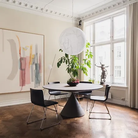 Ba61 - Lux 4 Bedrooms, 260 Sqm, 2 Balconies, Free Parking Lägenhet *